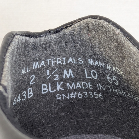 Kid's Boy's Black Capezio Tie Tap Shoes Size 2.5M - Picture 6 of 7